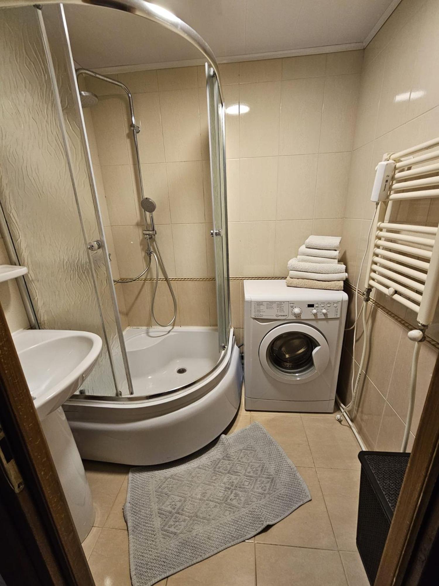 Apartament 2 Bedrooms, Botanica Chişinău Esterno foto